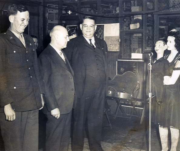 Murphy Elevator History horiz 2 Elevator history