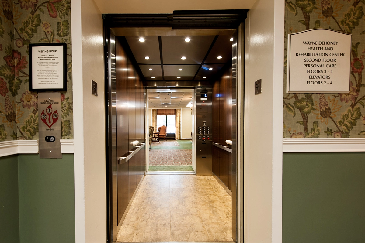 Murphy Treyton Oak Towers featured